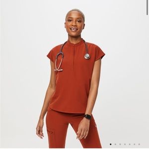 FIGS Auburn Scrub Set